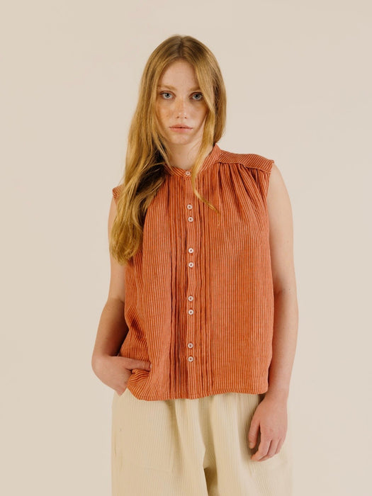 Sideline Deli Shirt in Brick