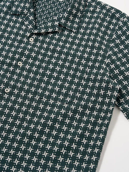 Universal Works Road Shirt in Rhodes Green / White