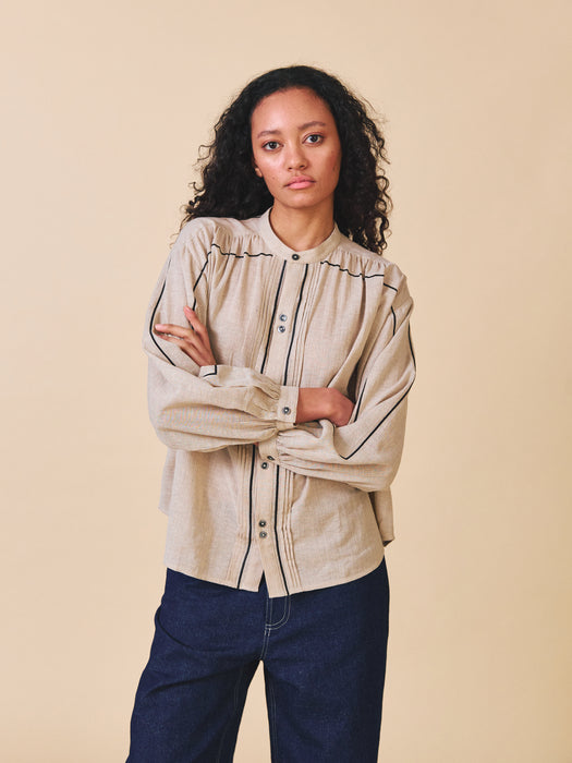 Sideline Willow Shirt in Stone