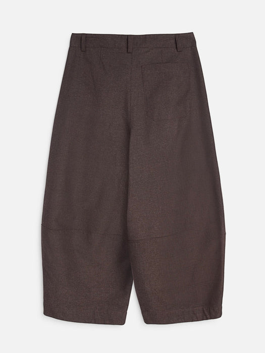 YMC Men Deadbeat Trousers in Brown