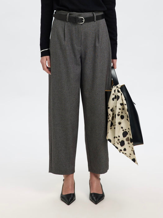 Selected Femme Alma Barrel Pant in black Structure