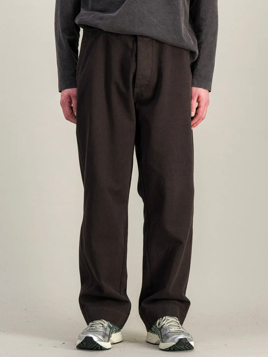 Parages Dad Twill Pant in Moka