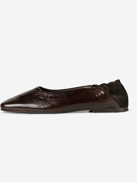 Garment Project Bella in Brown Vintage Patent