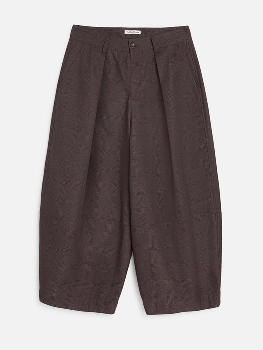 YMC Men Deadbeat Trousers in Brown