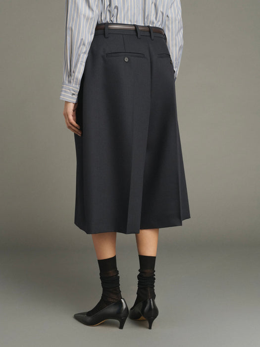 Soeur Jude Shorts in Deep Navy