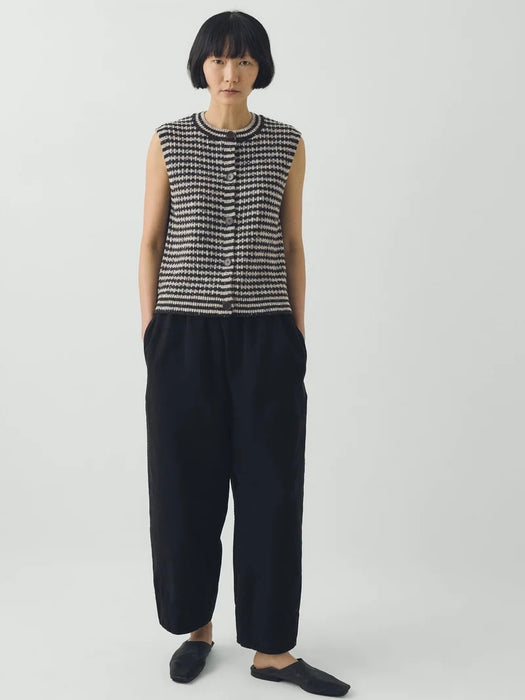 Toast Women Sculpted Leg Trousers in Black Canvas