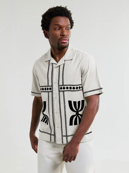 Wax Didcot Border Applique Shirt in Ecru / Black