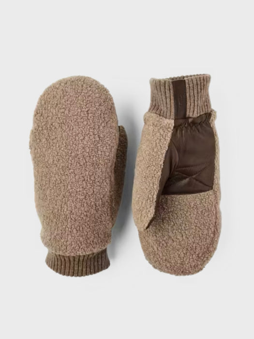 Hestra Women's Emilia Mitten in Camel