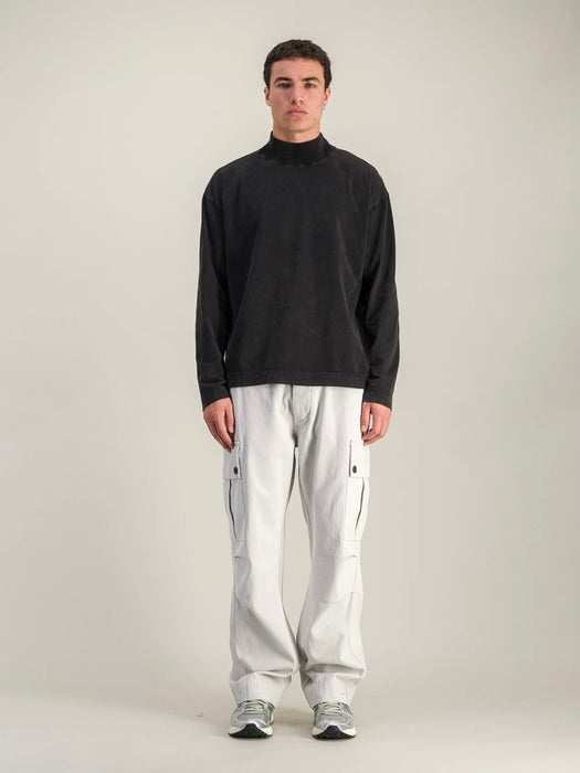 Parages Nest T-Shirt in Faded Black