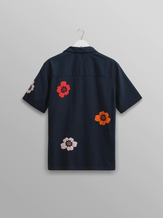 Wax Didcot Shirt in Floral Applique Navy