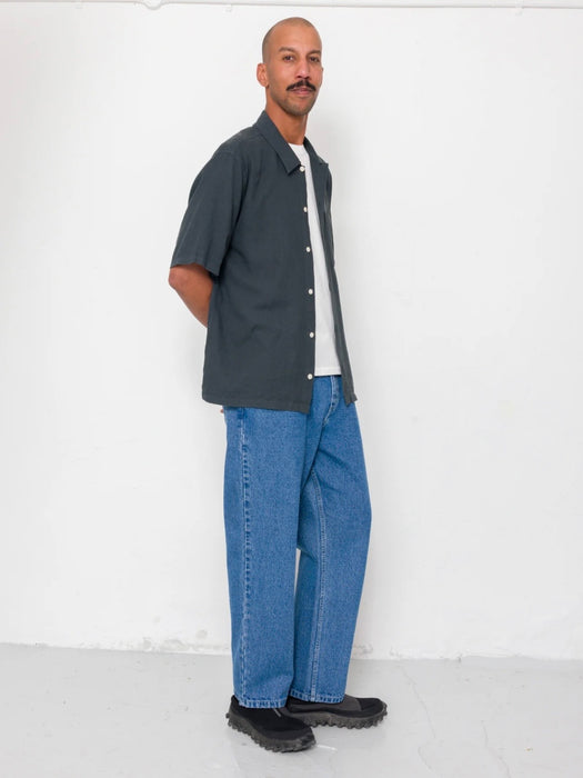 Folk Men Gabe Shirt in Soft Black