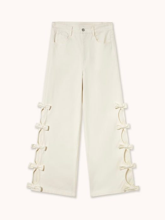 The Tiny Big Sister Bows Maru Denim in Off-White