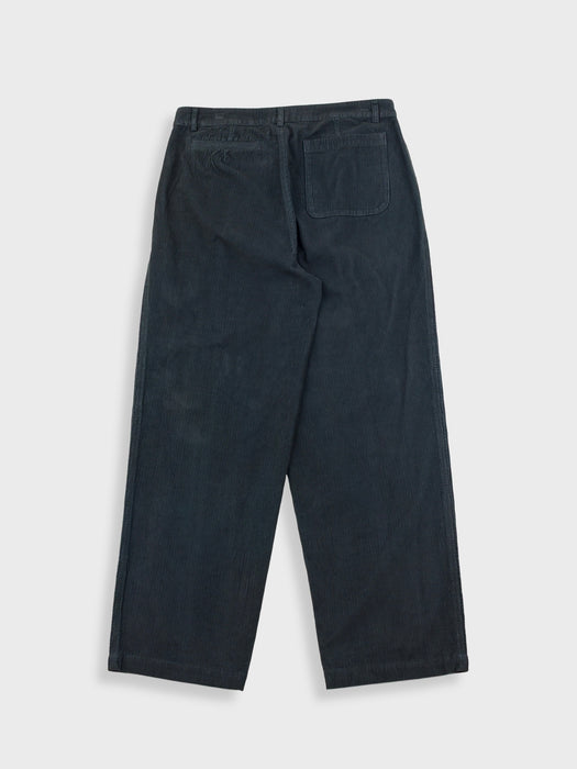 Folk Men Wide Fit Trouser in Smoke Grey Cord