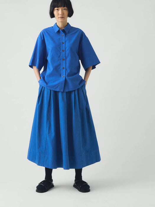 Toast Pleated Poplin Skirt in Enamel Blue