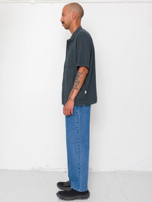 Folk Men Gabe Shirt in Soft Black