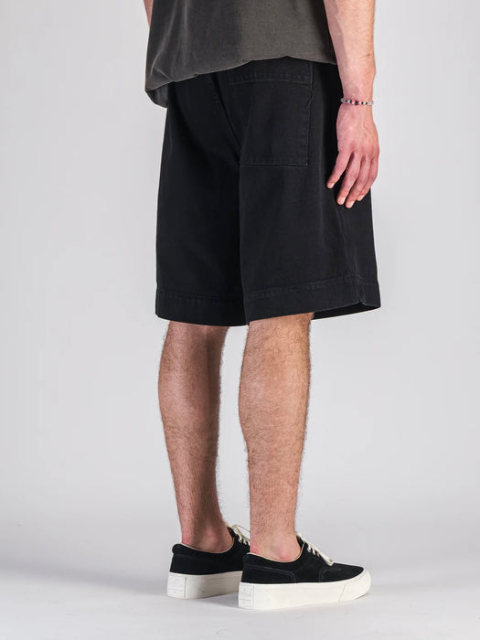 Parages Dad Shorts in Black Denim