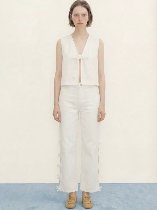 The Tiny Big Sister Bows Maru Denim in Off-White