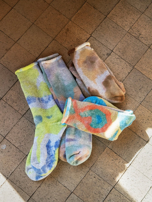 Rototo Tie-Dye Pile Socks in Green/Pink/Purple