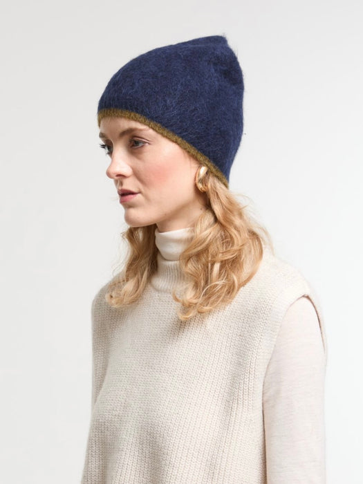 Mapoésie Fjord Hat in Navy