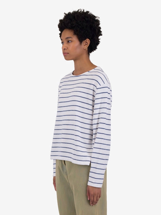 Folk Women Boat Neck Tee in Off White / Soft Blue