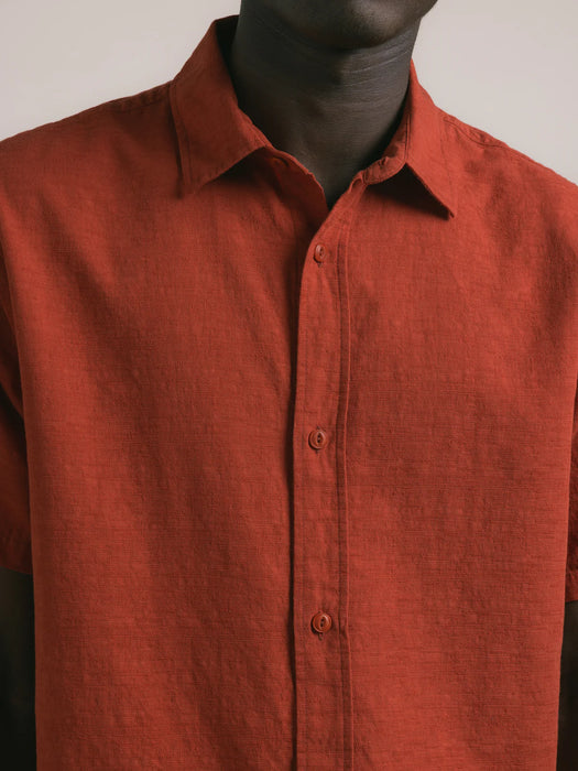 Kestin Ferness Oversized Shirt in Rusted Red Slub
