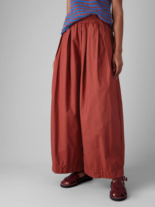 Toast Pleated Poplin Pull-on Trousers in Brick