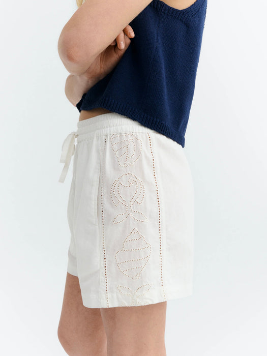 Thinking Mu Geraniol Shorts in Vainica White