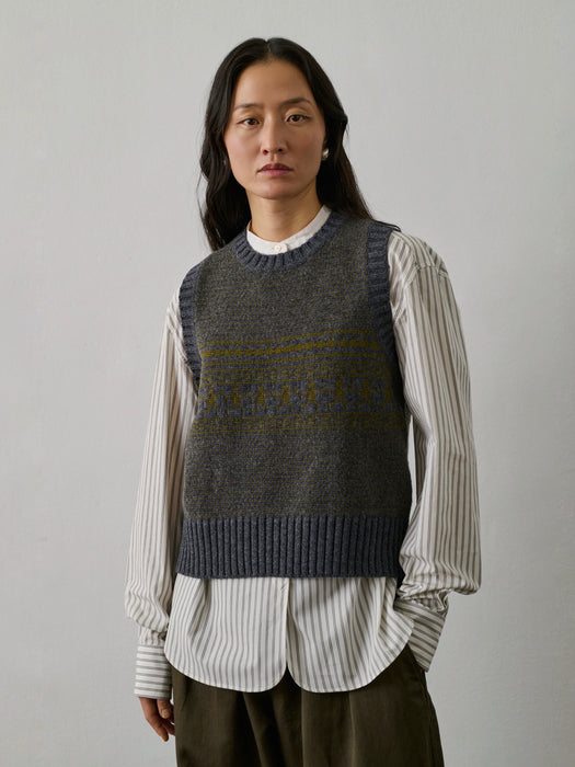 Soeur Namastej Sleeveless Pullover in Grey / Olive
