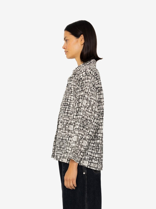 Folk Women Archive Shirt in Black Ecru Maze Print