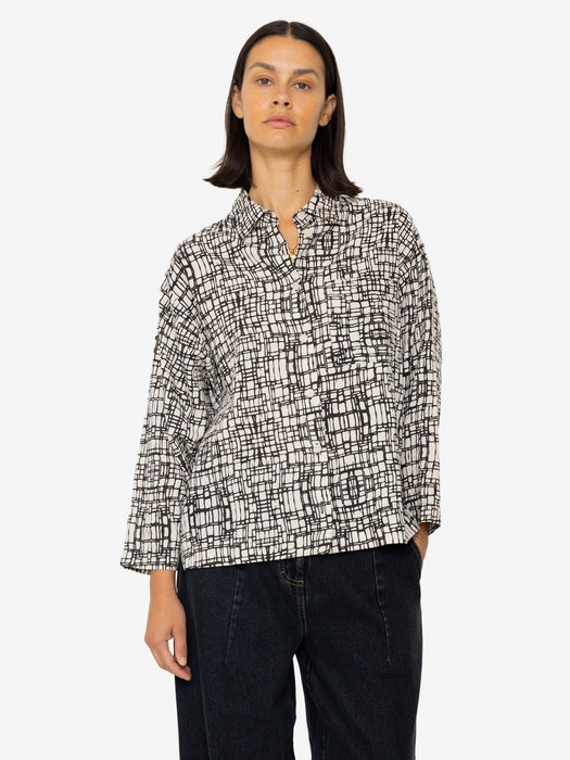 Folk Women Archive Shirt in Black Ecru Maze Print