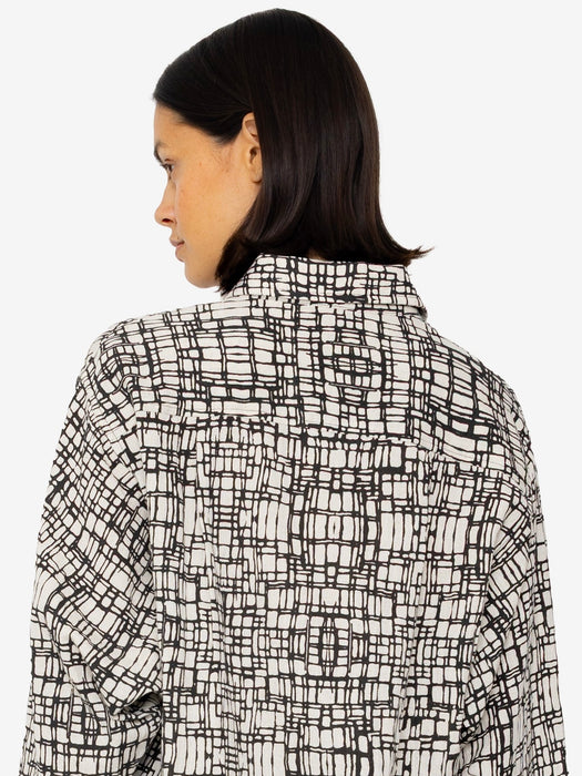 Folk Women Archive Shirt in Black Ecru Maze Print