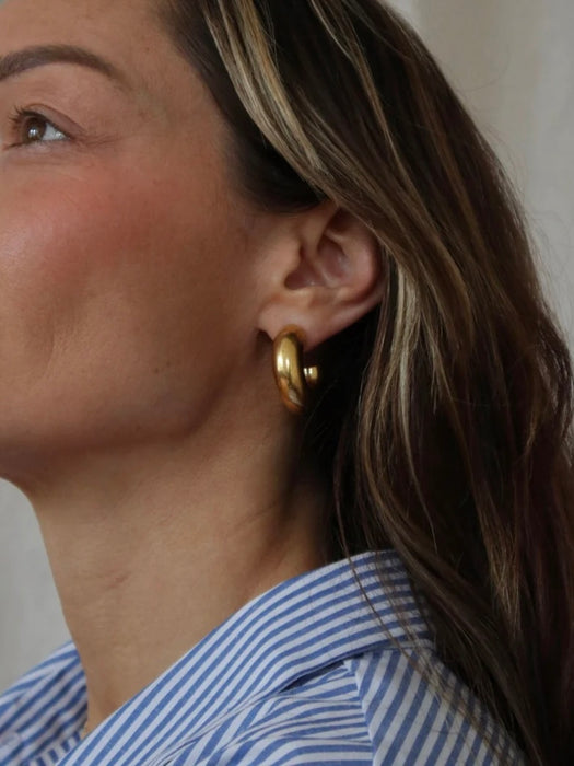 And Danu Small Tern Hoop Earrings in Gold