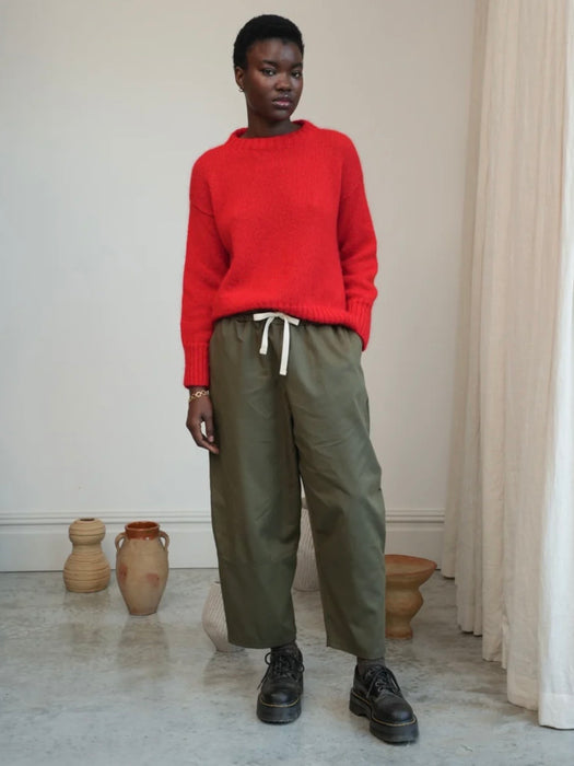 Beaumont Organic Sofia-Jane Trousers in Olive Twill