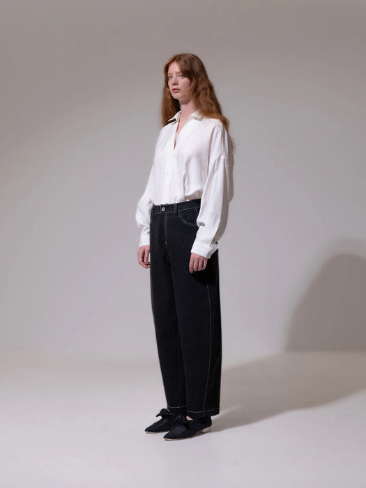 Emin & Paul Barrel Leg Jeans in Black
