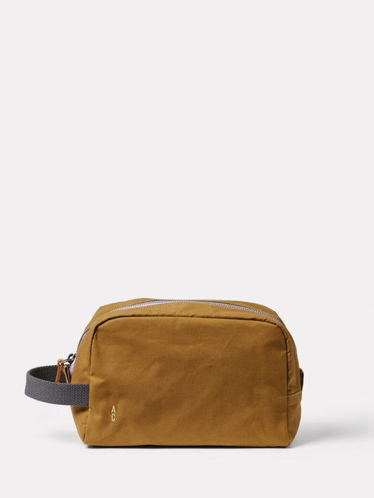 Ally Capellino Simon Washbag in Gingerbread