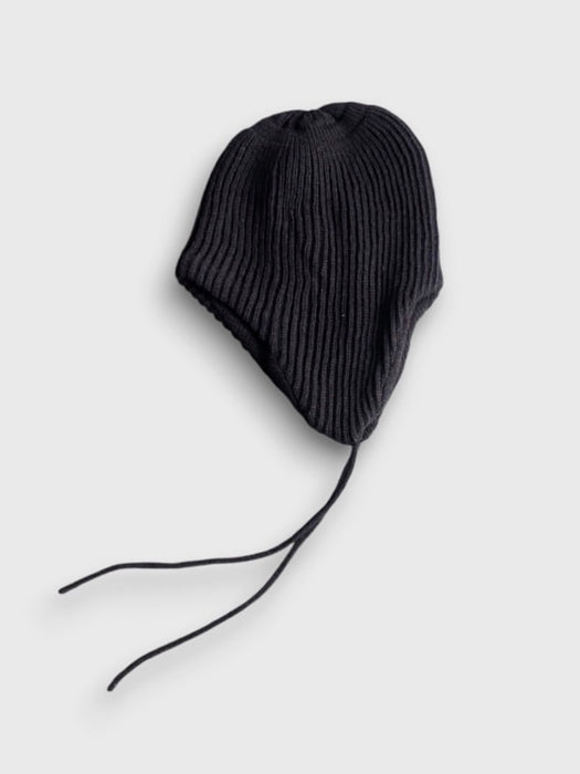 Rototo Ear-flap Beanie in Black
