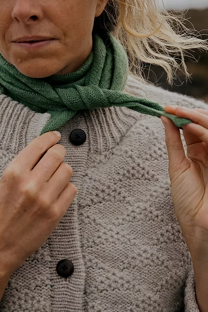 Carnwear Tuck Stitch Triangle Scarf in Pea Pod Green