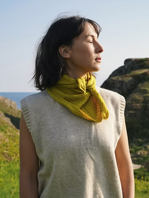 Carnwear Tuck Stitch Triangle Scarf in Woad Yellow