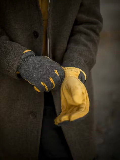 Hestra Men's Noah Glove in Charcoal/Tan