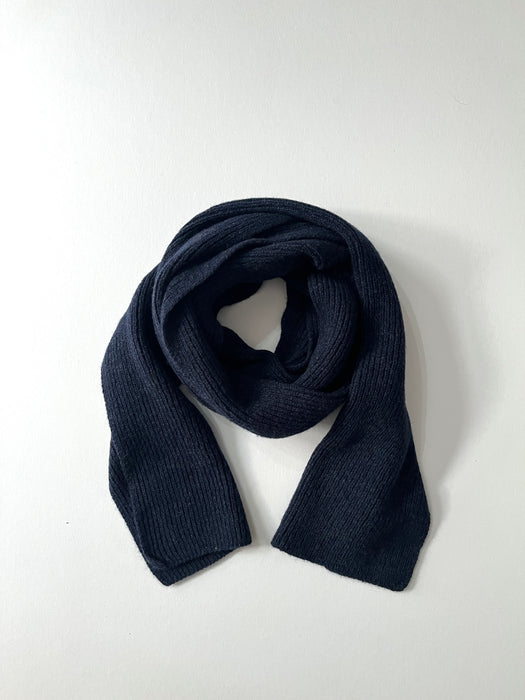 Array Single Rib Scarf in Indigo Melange