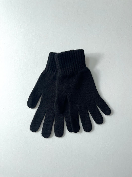 Array Classic Gloves in Black