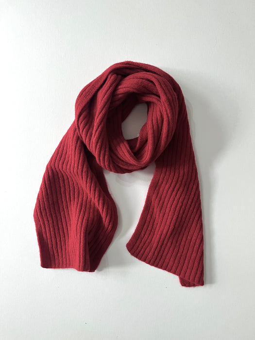 Array Double Rib Scarf in Dubonnet Red