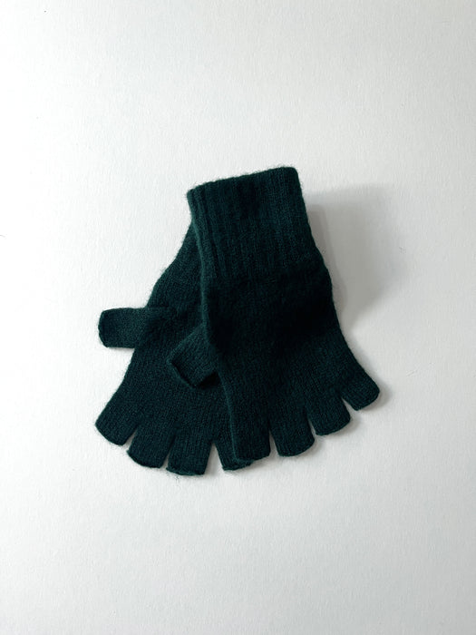 Array Fingerless Gloves in Tartan Green