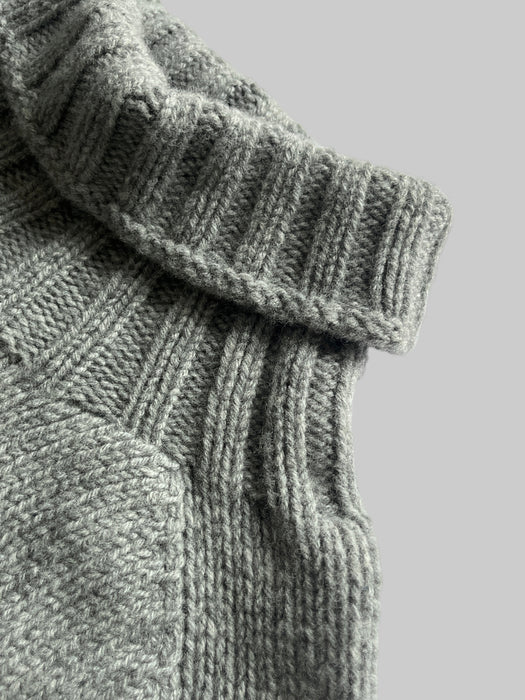 Array Womens Bures Polo Sweater in Flannel Grey