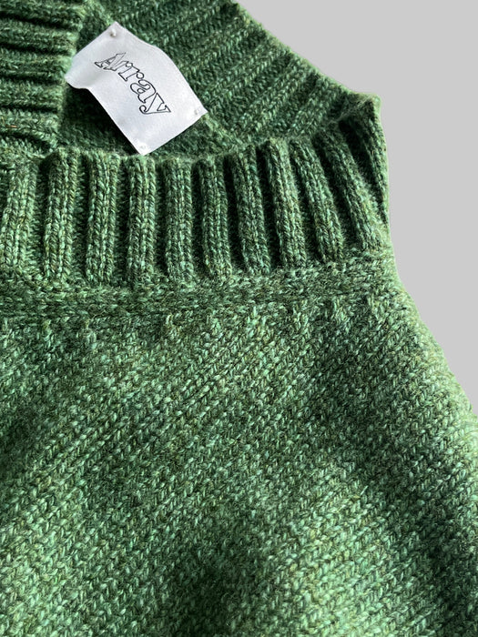 Array Womens Cropped V-Neck Knit in Green Marl