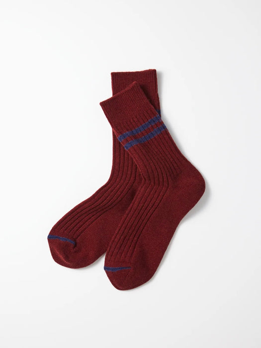 Rototo Women's Merino Lamb Socks in Maroon / Navy