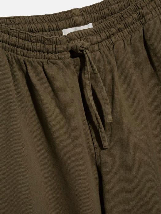 YMC Men Alva Skate Trouser in Khaki Olive