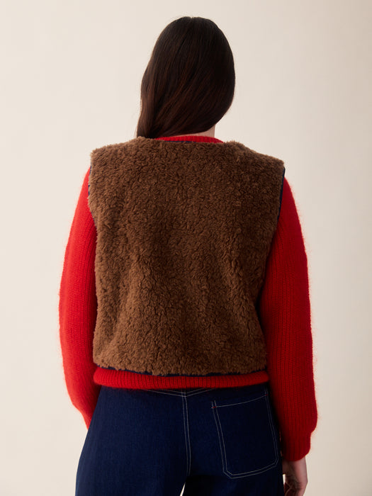 Sideline Aida Vest in Brown